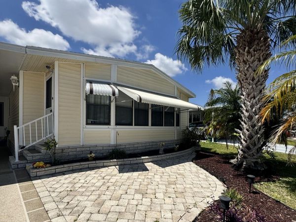 14041 Zorzal Avenue, Fort Pierce, FL 34951