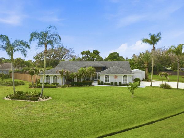 3001 SE Farley Road, Port St. Lucie, FL 34952
