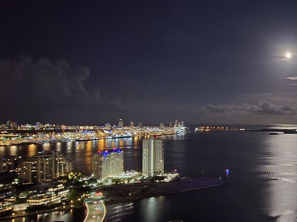 951 Brickell Avenue, Unit 4308, Miami, FL 33131