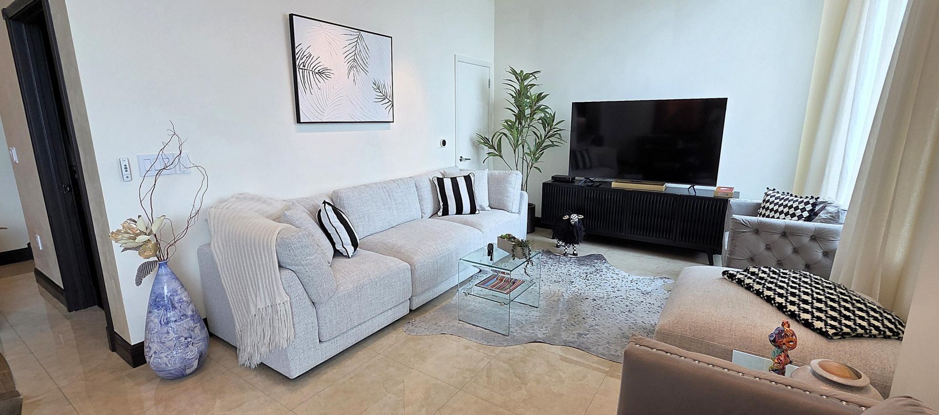 951 Brickell Avenue, Unit 4308, Miami, FL 33131 Photo