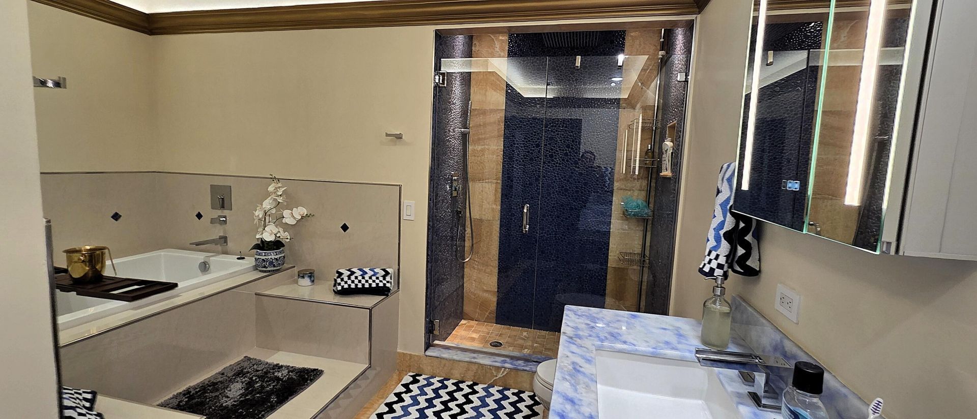 951 Brickell Avenue, Unit 4308, Miami, FL 33131 Photo