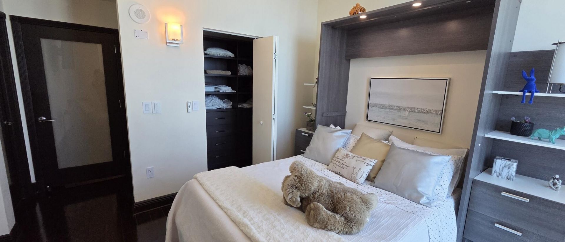 951 Brickell Avenue, Unit 4308, Miami, FL 33131 Photo