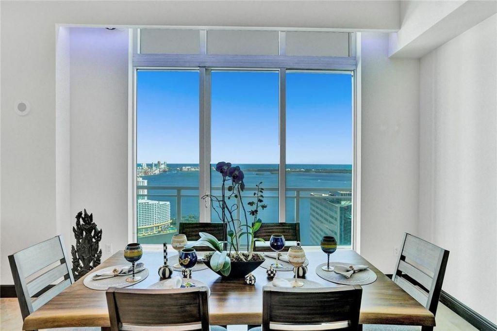 951 Brickell Avenue, Unit 4308, Miami, FL 33131 Photo