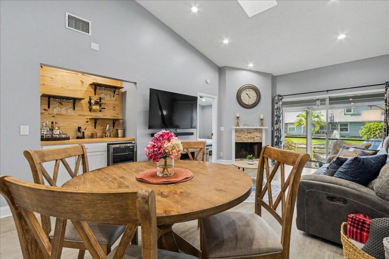 3801 Island Club Circle E, Lake Worth, FL 33462 Photo