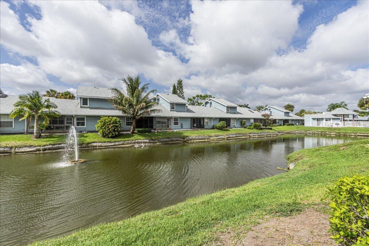 3801 Island Club Circle E, Lake Worth, FL 33462 Photo
