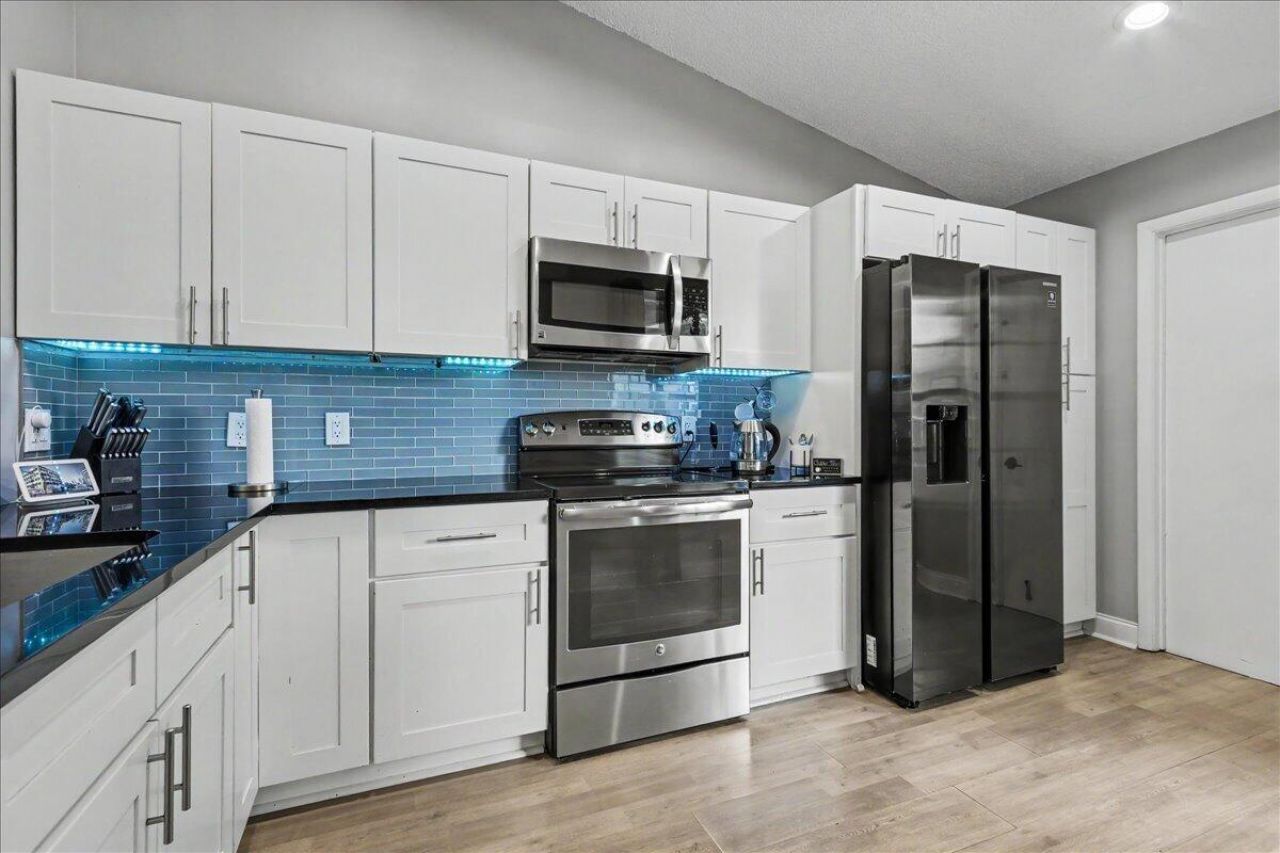 3801 Island Club Circle E, Lake Worth, FL 33462 Photo