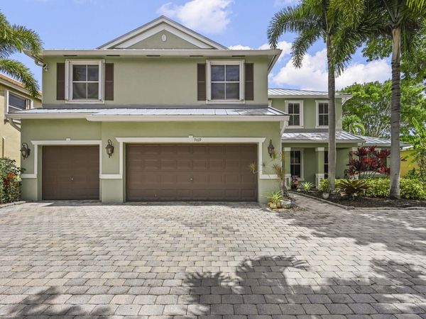 Lake Worth, FL 33467