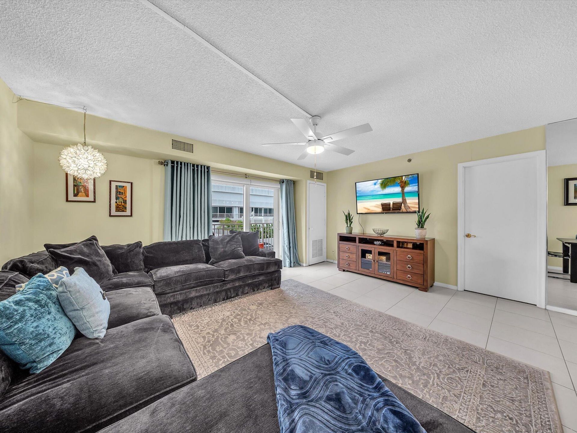 3215 S Ocean Boulevard, Unit 104, Highland Beach, FL 33487 Photo