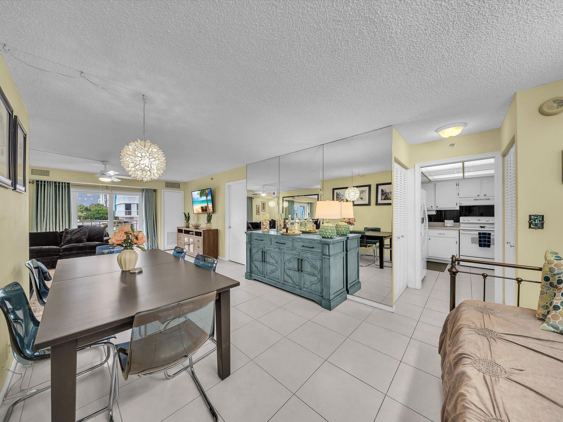 3215 S Ocean Boulevard, Unit 104, Highland Beach, FL 33487 Photo