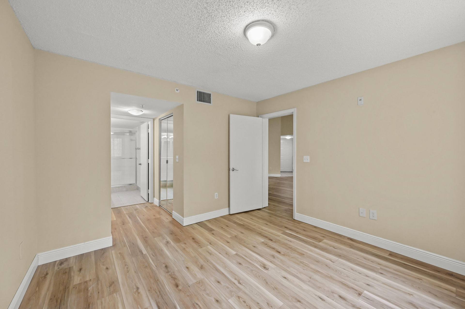 1100 S Crestwood Ct Court S, Unit 1109, Royal Palm Beach, FL 33411 Photo