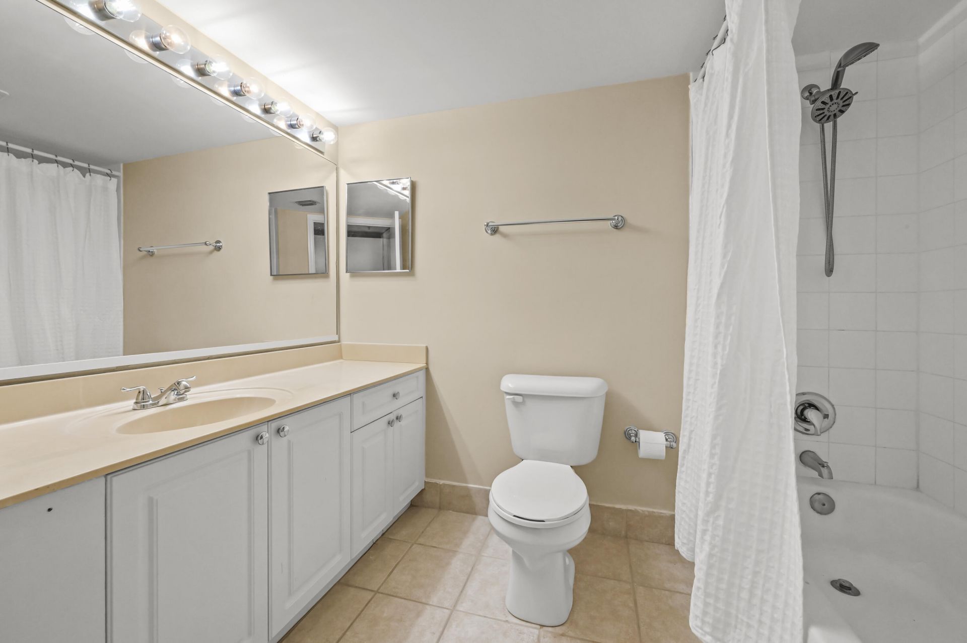 1100 S Crestwood Ct Court S, Unit 1109, Royal Palm Beach, FL 33411 Photo