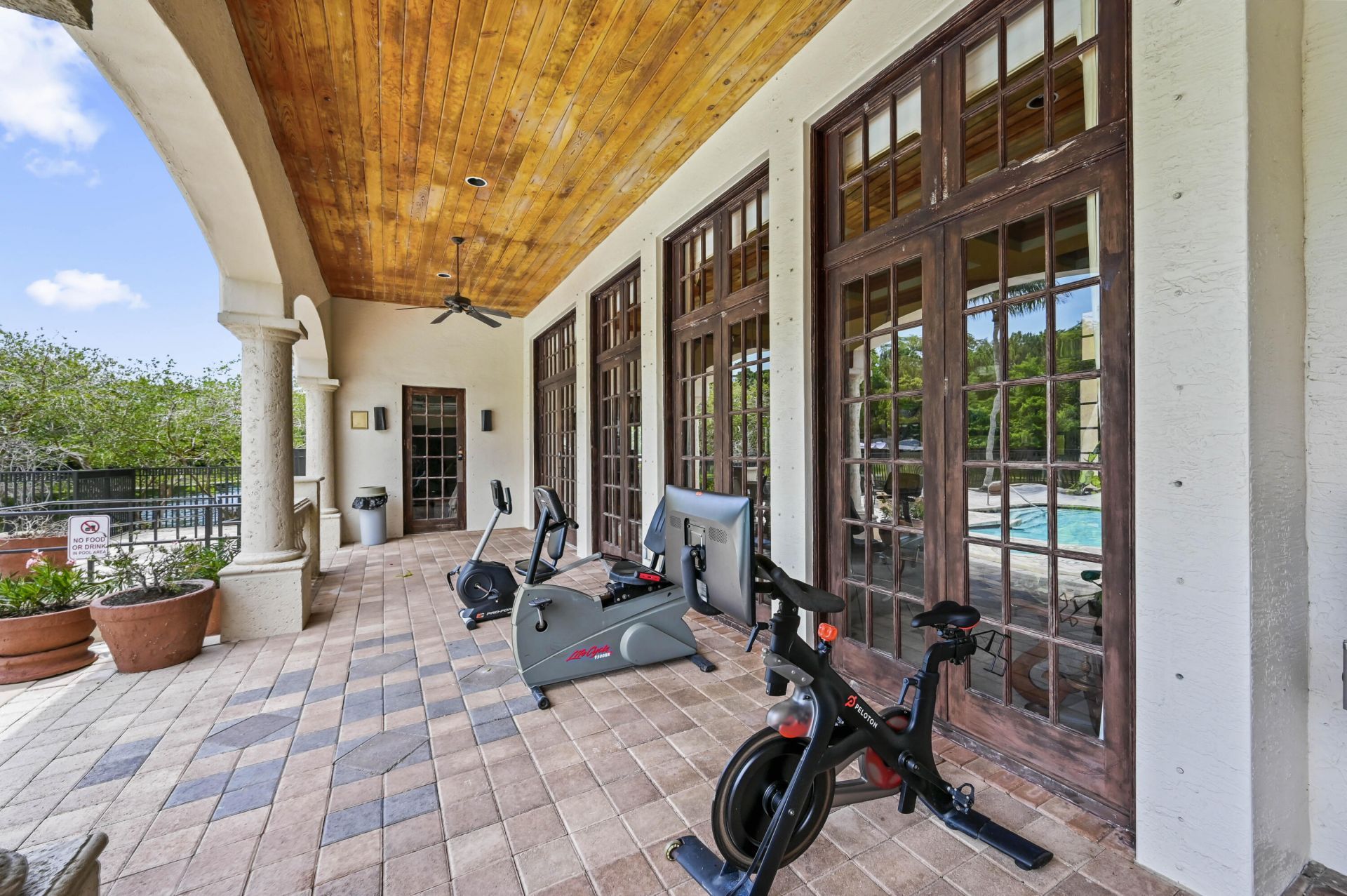 1100 S Crestwood Ct Court S, Unit 1109, Royal Palm Beach, FL 33411 Photo