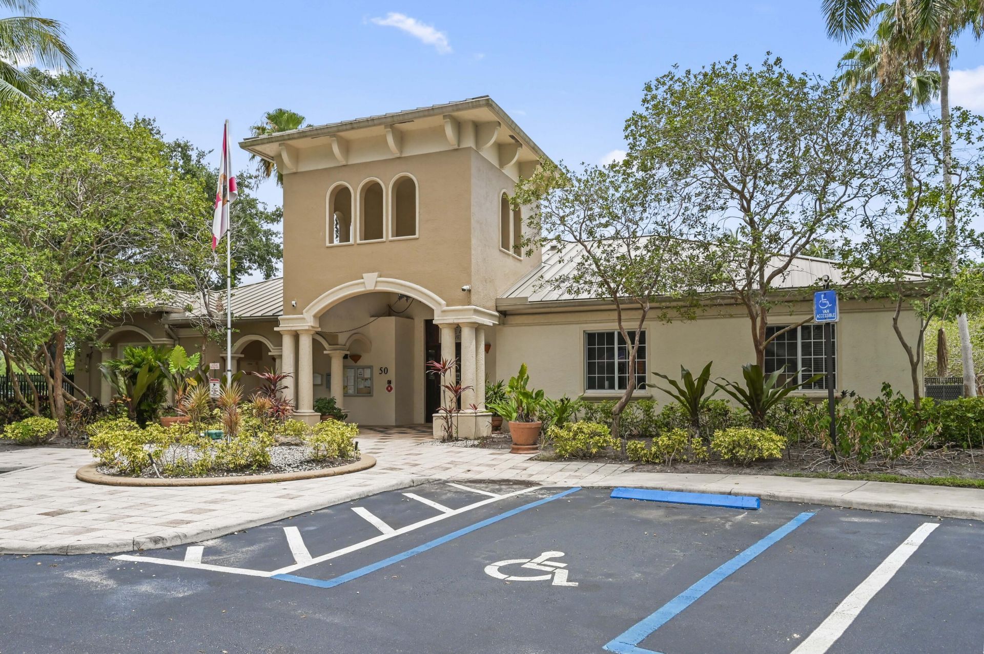 1100 S Crestwood Ct Court S, Unit 1109, Royal Palm Beach, FL 33411 Photo