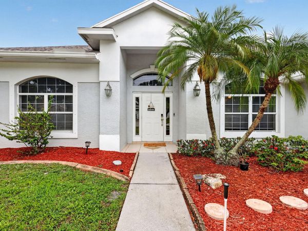 1571 SW Hunnicut Avenue, Port St. Lucie, FL 34953