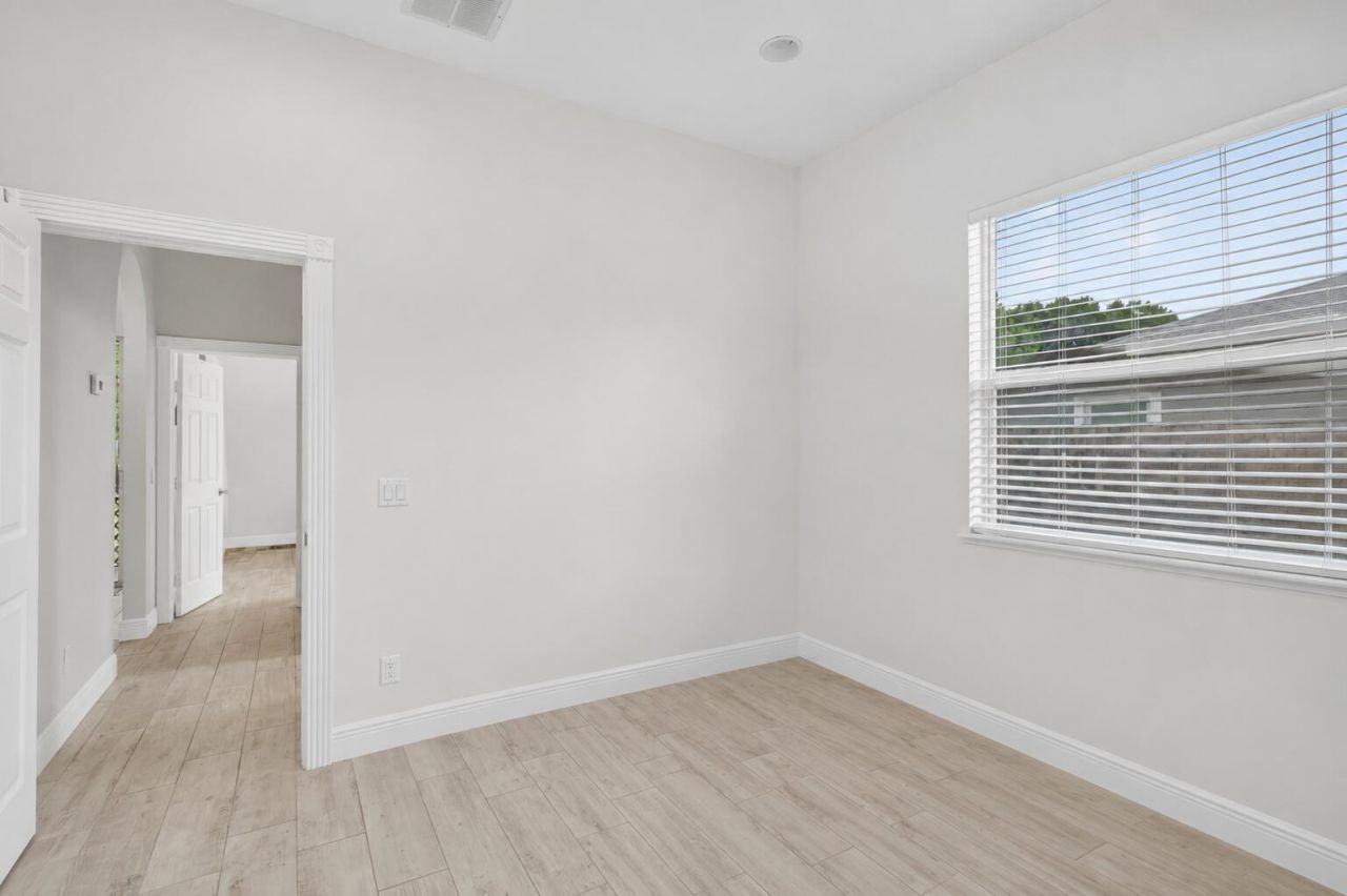 1571 SW Hunnicut Avenue, Port Saint Lucie, FL 34953 Photo
