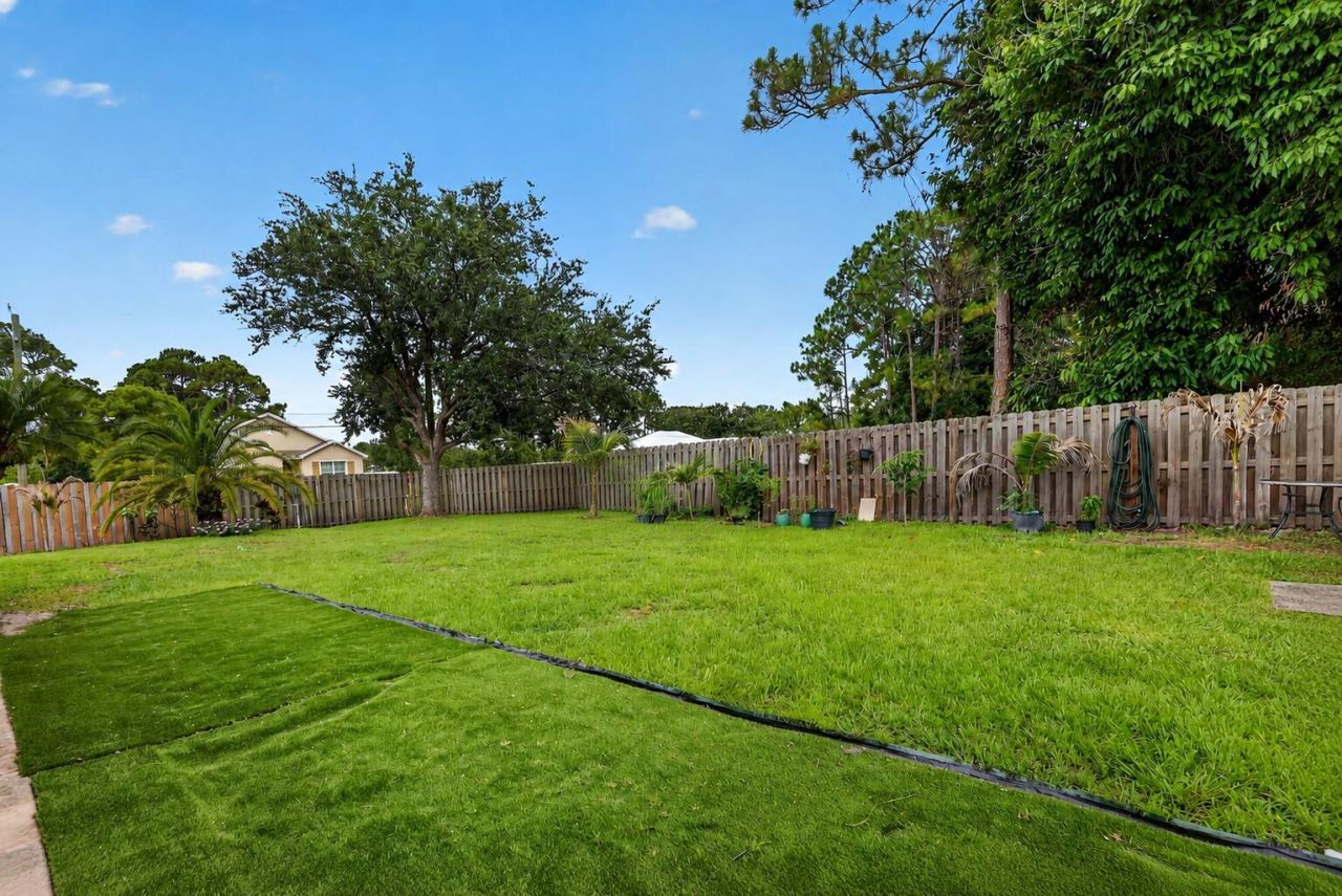 1571 SW Hunnicut Avenue, Port Saint Lucie, FL 34953 Photo