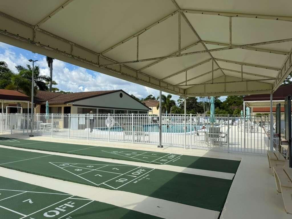 213 Pine Hov Circle, Unit D2, Greenacres, FL 33463 Photo