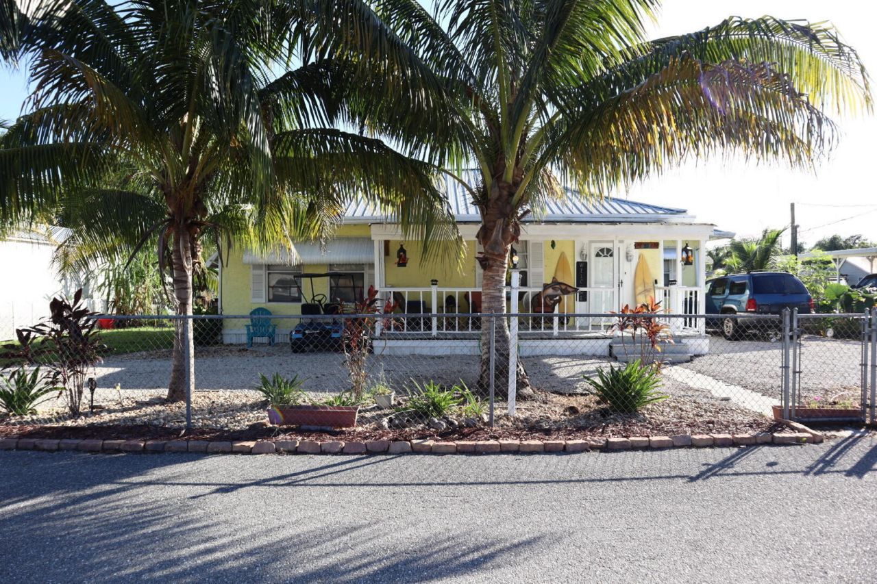 1099 7th Street, Okeechobee, FL 34974 Photo