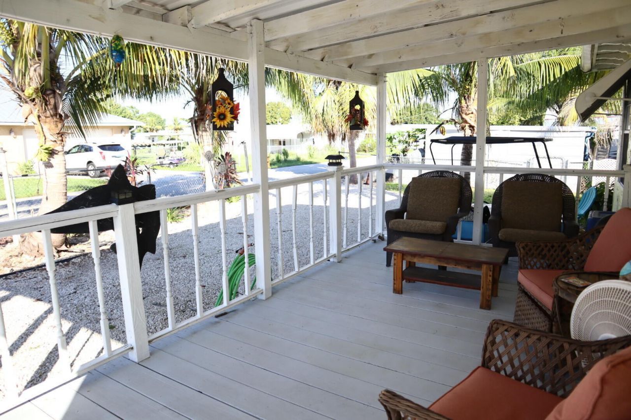 1099 7th Street, Okeechobee, FL 34974 Photo