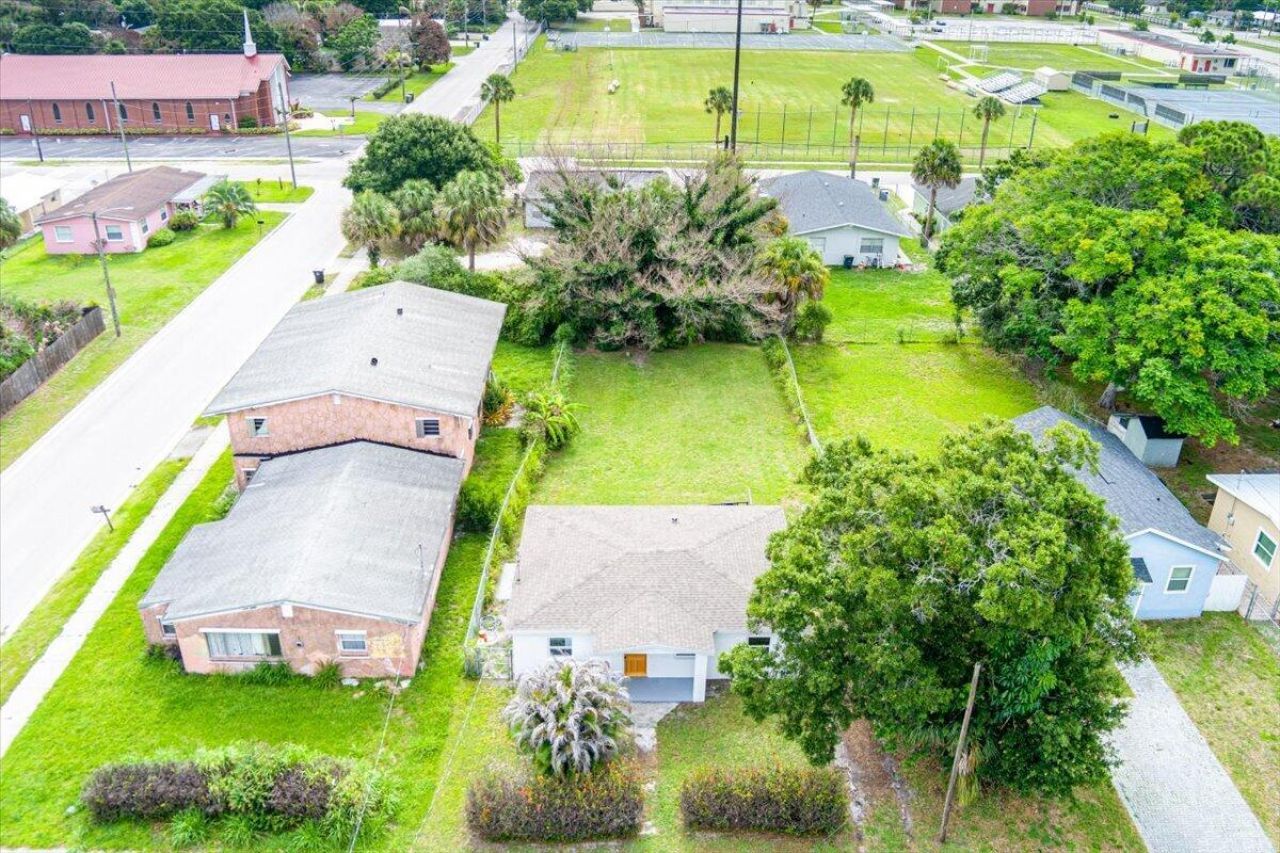 1110 N 22nd Street, Fort Pierce, FL 34950 Photo