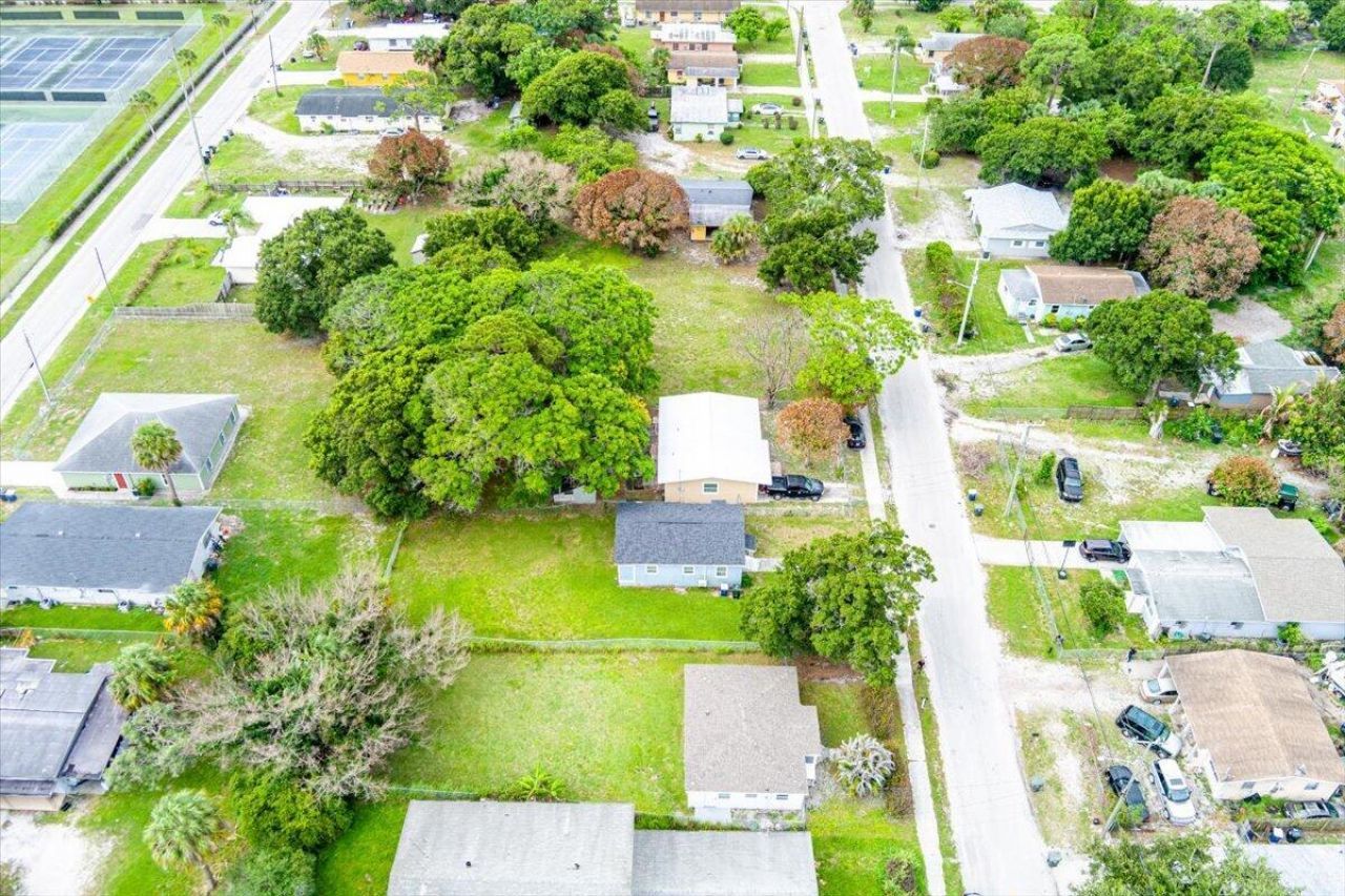 1110 N 22nd Street, Fort Pierce, FL 34950 Photo