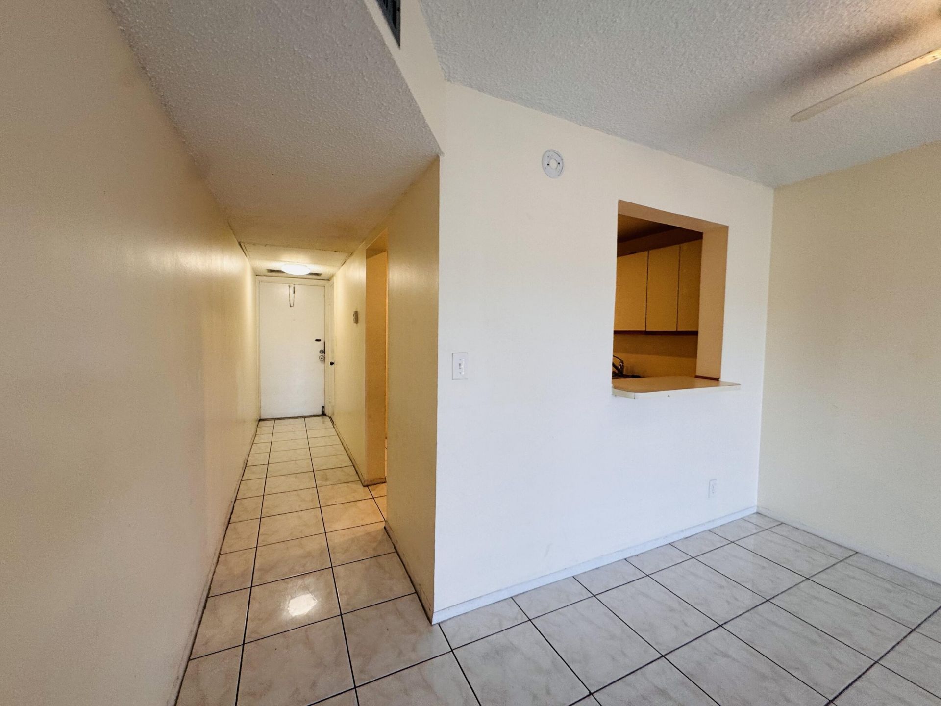 8025 S Colony Cir Circle, Unit 203, Tamarac, FL 33321 Photo