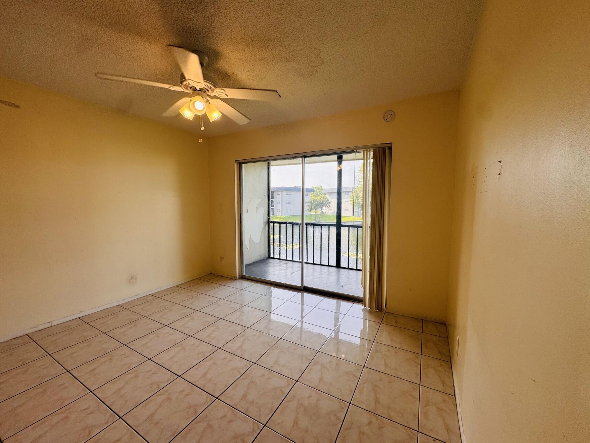 8025 S Colony Cir Circle, Unit 203, Tamarac, FL 33321 Photo