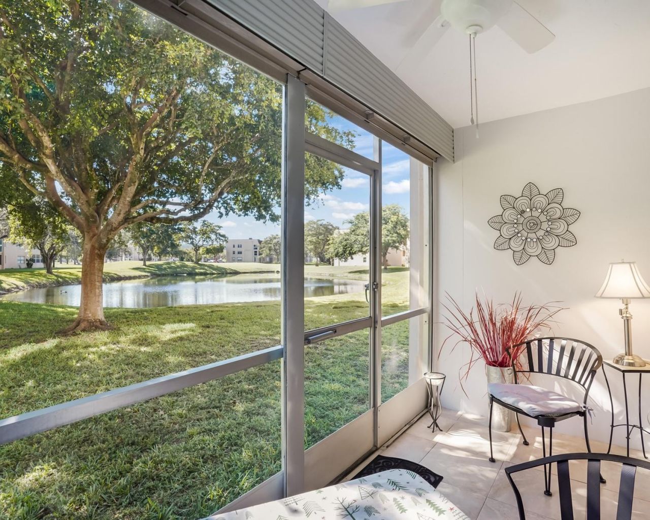 9281 Sunrise Lakes Boulevard, Unit 101, Sunrise, FL 33322 Main Photo