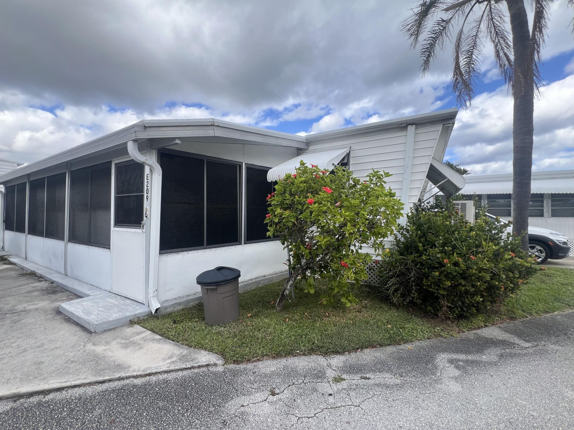209 Eagle Drive E, Unit E, Briny Breezes, FL 33435 Photo