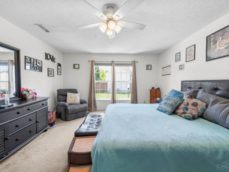 255 Easton Manor Drive, Monroe, OH 45050 Photo 23