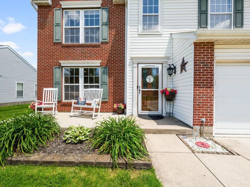 255 Easton Manor Drive, Monroe, OH 45050 Photo 3