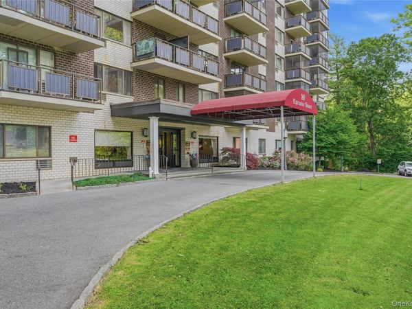 160 Academy Street , Unit 9J, Poughkeepsie, NY 12601