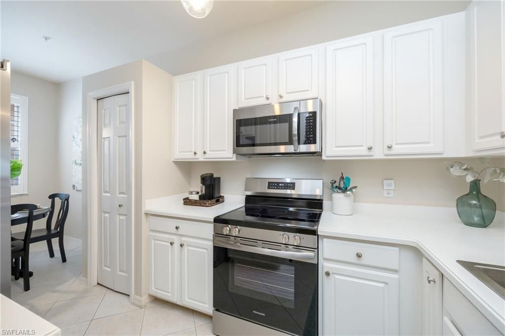 14130 Winchester Ct, Unit 1502, Naples, FL 34114 Photo
