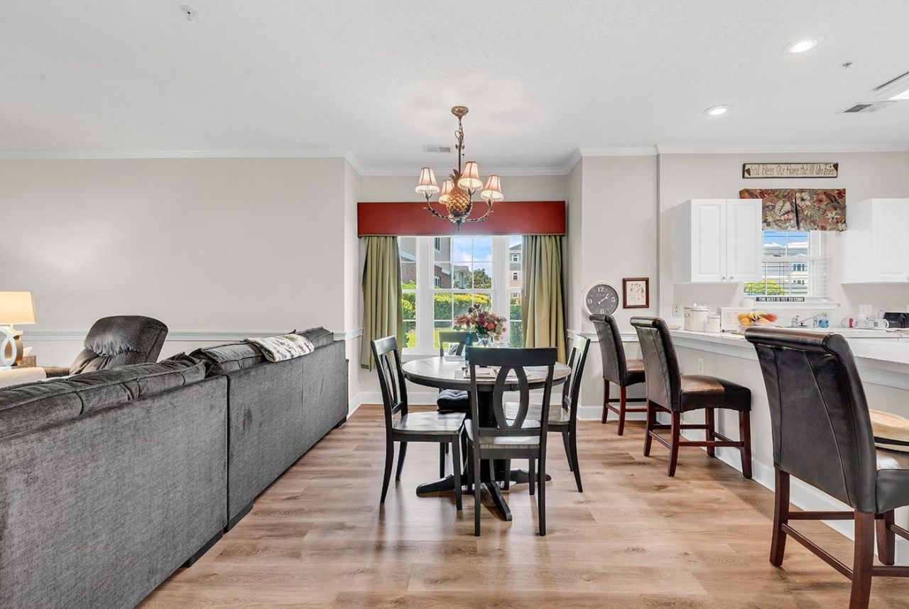 4827 Orchid Way Photo 11