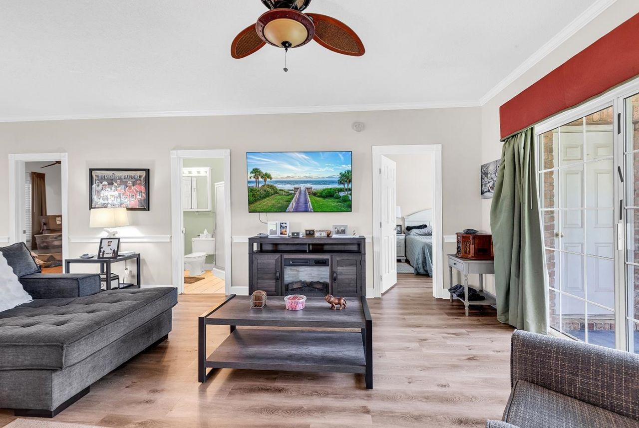 4827 Orchid Way Photo 18