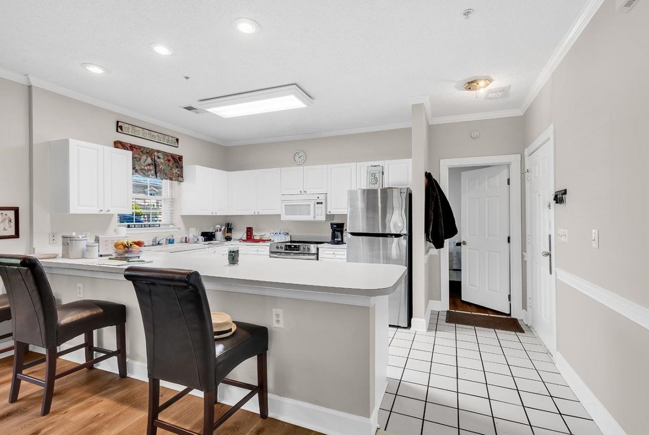 4827 Orchid Way Photo 8