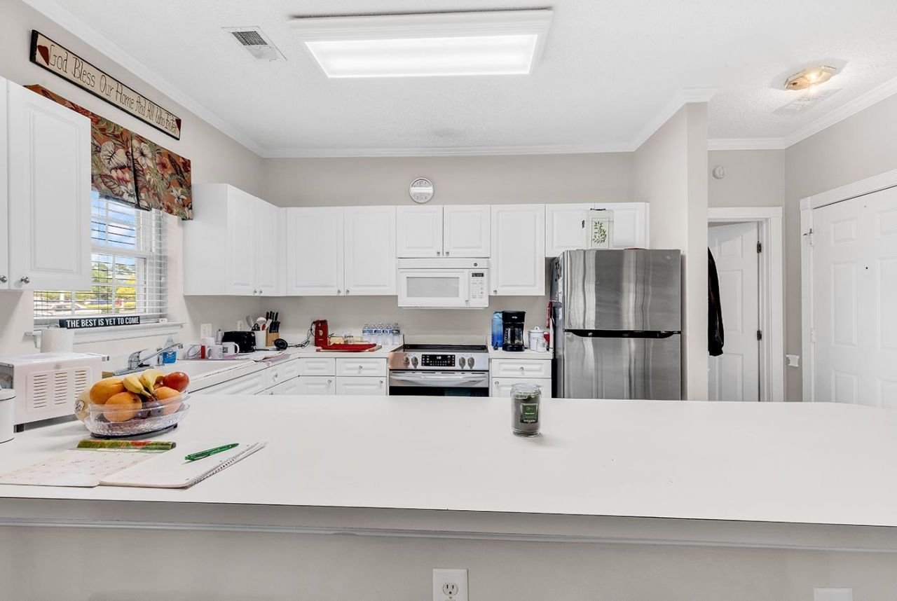 4827 Orchid Way Photo 9