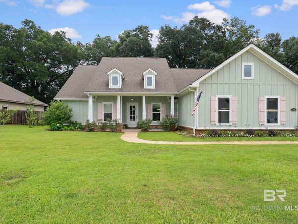 320 Nandina Loop, Fairhope, AL 36532