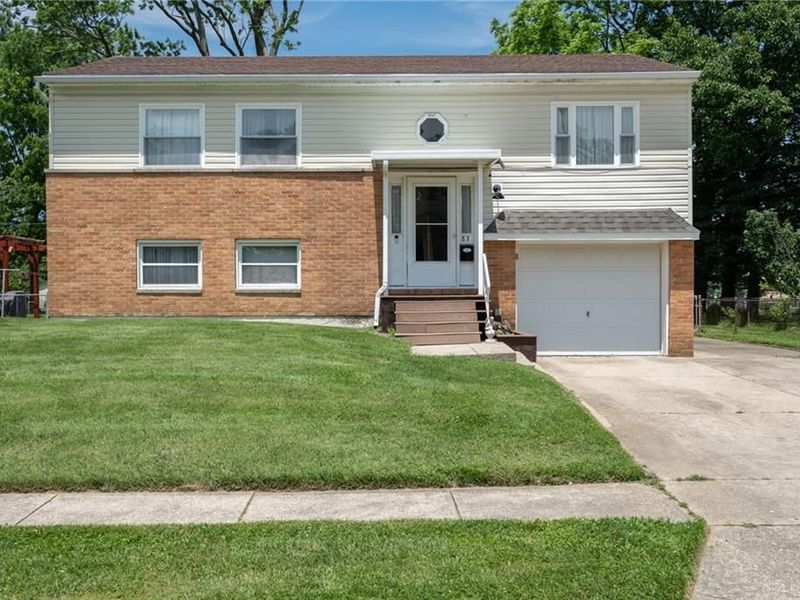83 Joyce Drive, Fairborn, OH 45324 Photo 3