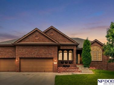 7408 S 103rd Avenue, La Vista, NE 68128