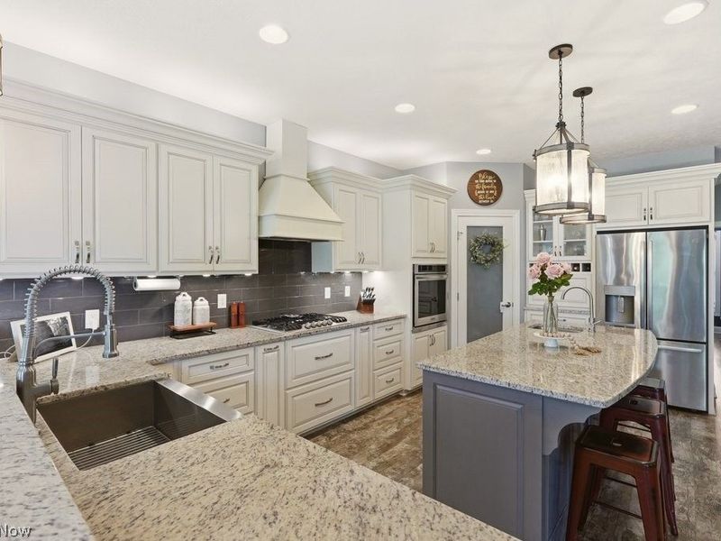 3753 Cain Street NW, North Canton, OH 44720 Photo 14