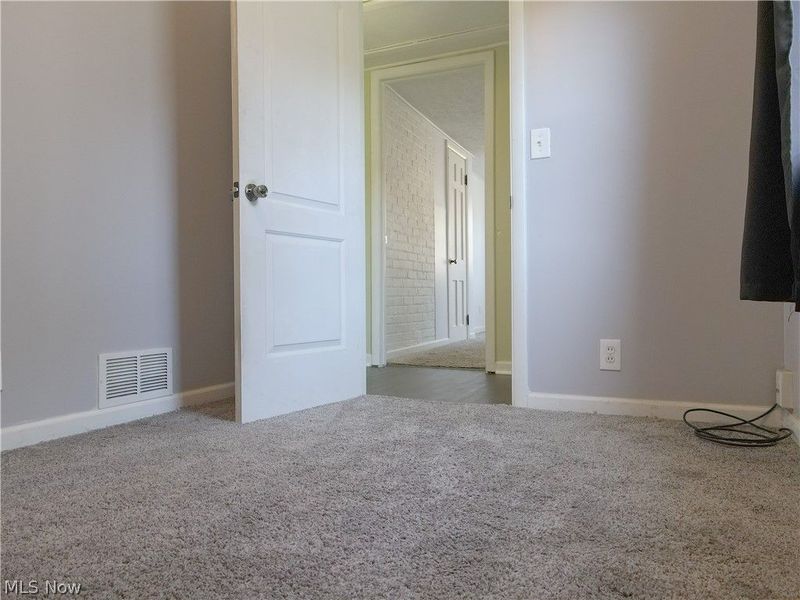 820 Peach Boulevard, Willoughby, OH 44094 Photo 25
