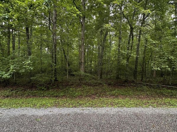 935 Veho Circle, Crossville, TN 38572
