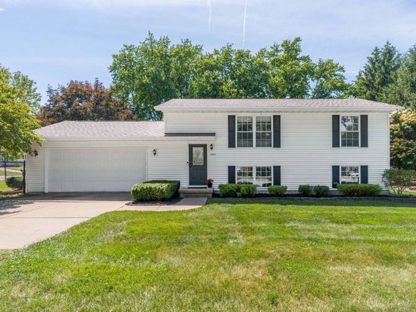 3004 N Gaines Street , Davenport, IA 52804