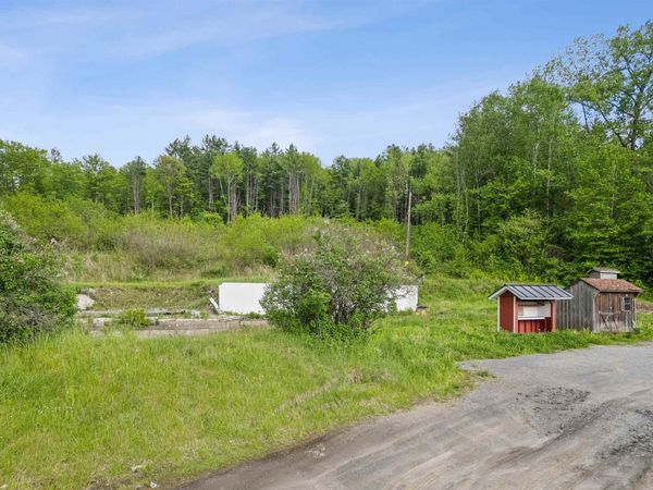 5894 VT RT 14, Royalton, VT 05068