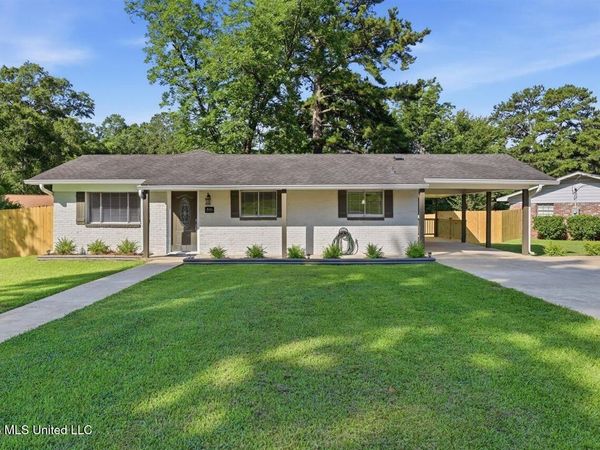 203 Brenmar Street, Brandon, MS 39042