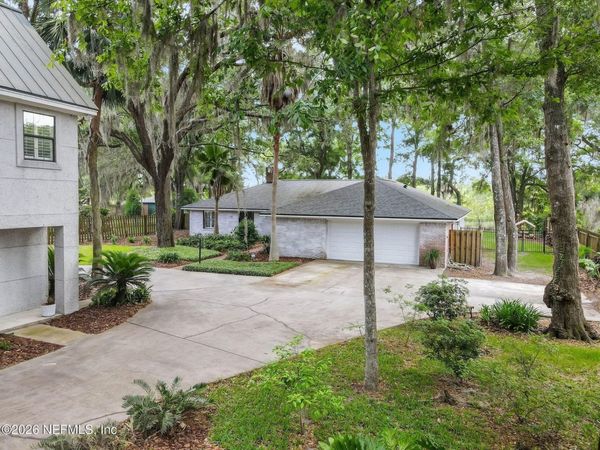86183 MEADOWFIELD BLUFFS Road , Yulee, FL 32097