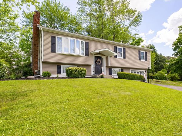 14 Balfour Drive , Wappingers Falls, NY 12590