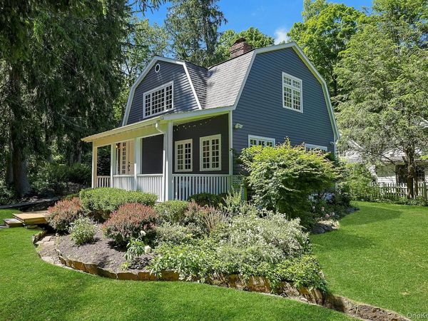 65 Douglas Road , Chappaqua, NY 10514