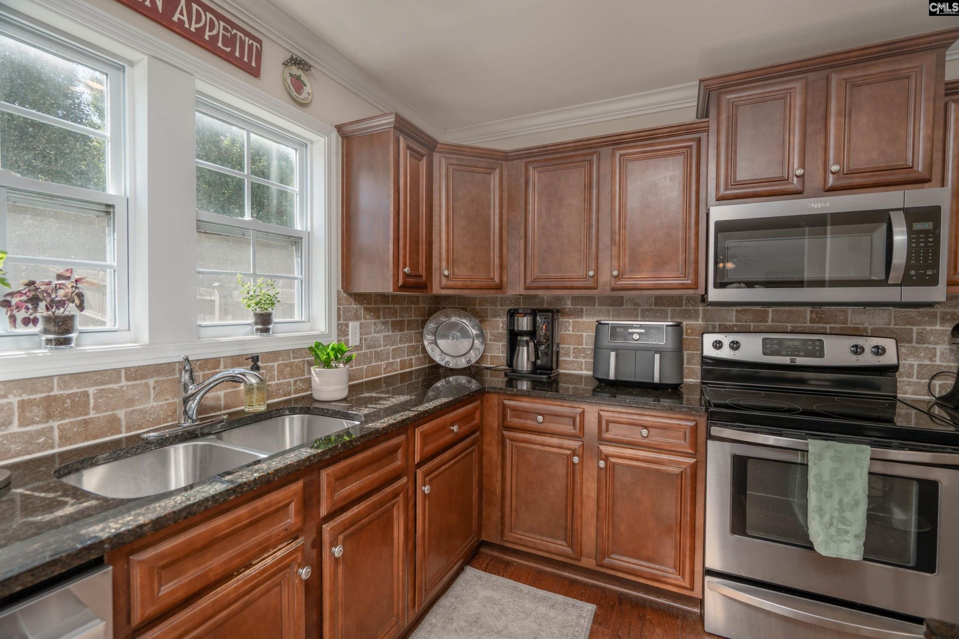 133 Palm St  Photo 13